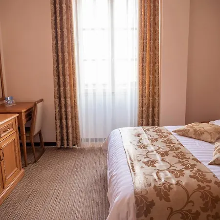 Boka Otel 4*