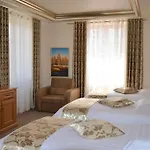 Boka Otel 4*
